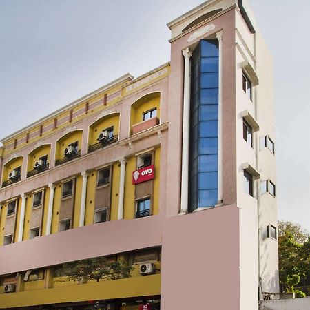 Отель Balaji Residency Хайдарабад Экстерьер фото